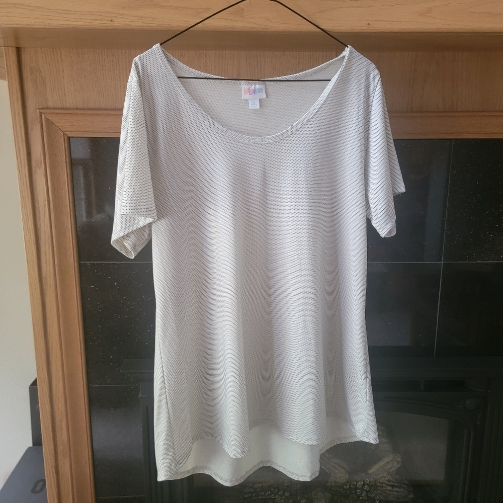 LuLaRoe XL White (ish) with Black Polkadot Short Sleeve Shirt